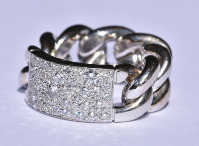 Dior Diamond Ring 18k