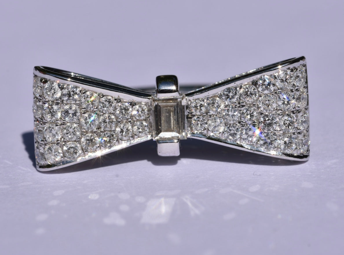 Anita Ko Diamond Bow Ring 18k