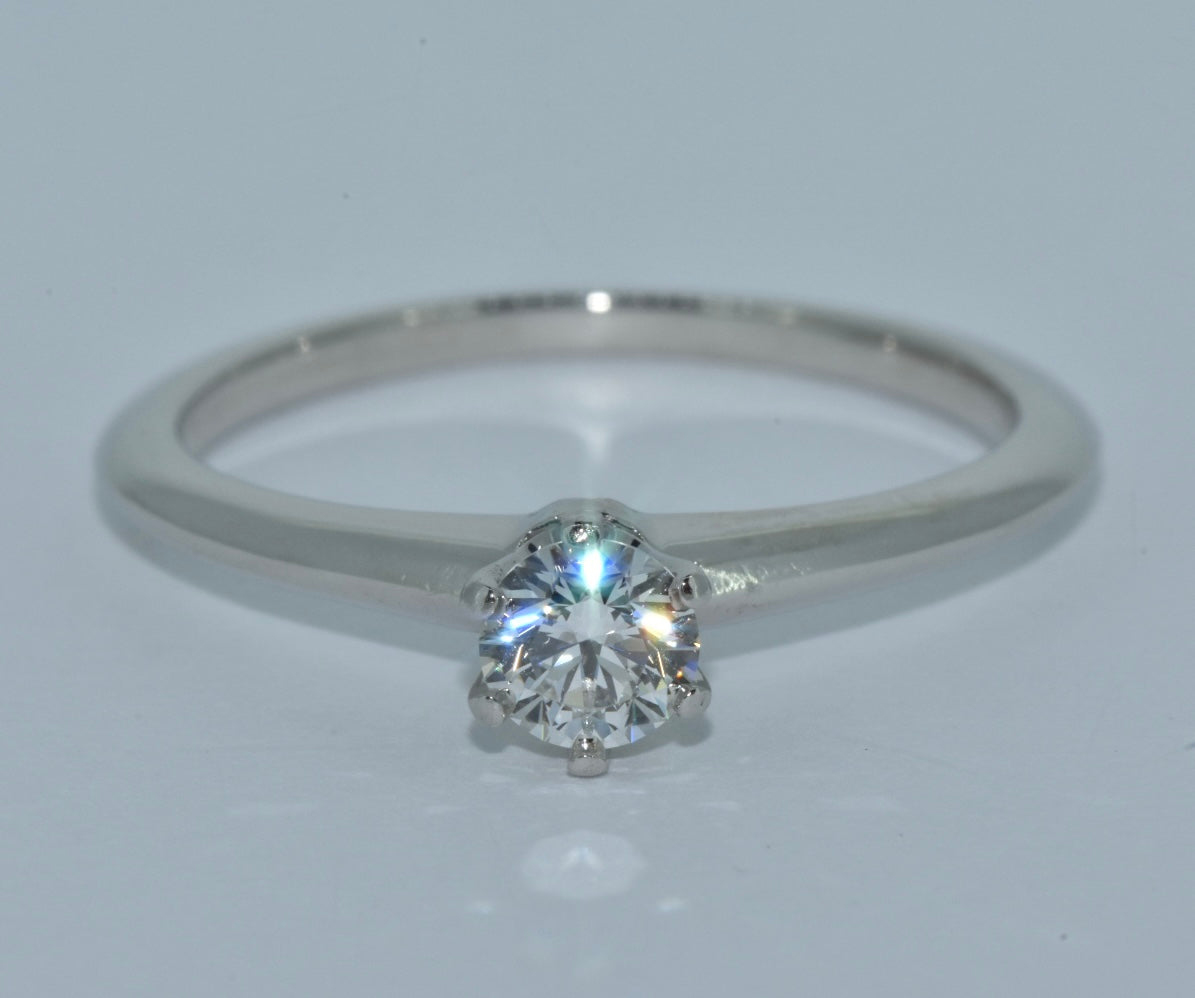 Tiffany & Co Platinum Engagement Ring 0.35 ct