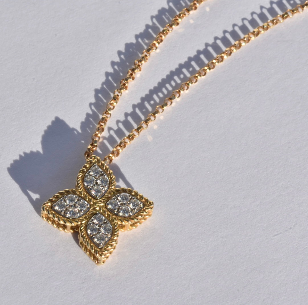 Roberto Coin Princess Flower Diamond Necklace 18k