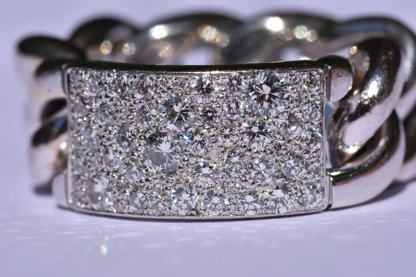 Dior Diamond Ring 18k