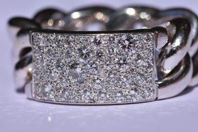 Dior Diamond Ring 18k