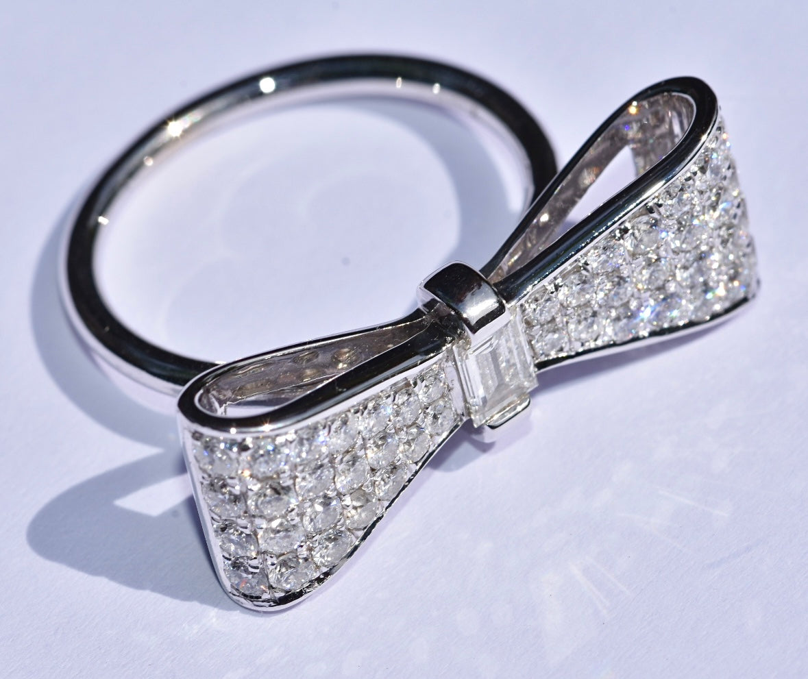 Anita Ko Diamond Bow Ring 18k
