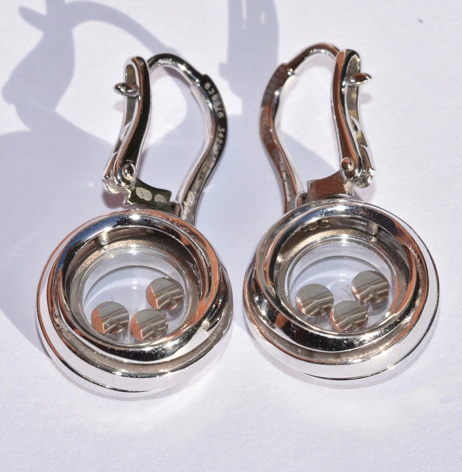 Chopard Happy Diamond Earrings 18k