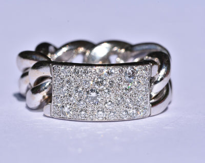 Dior Diamond Ring 18k