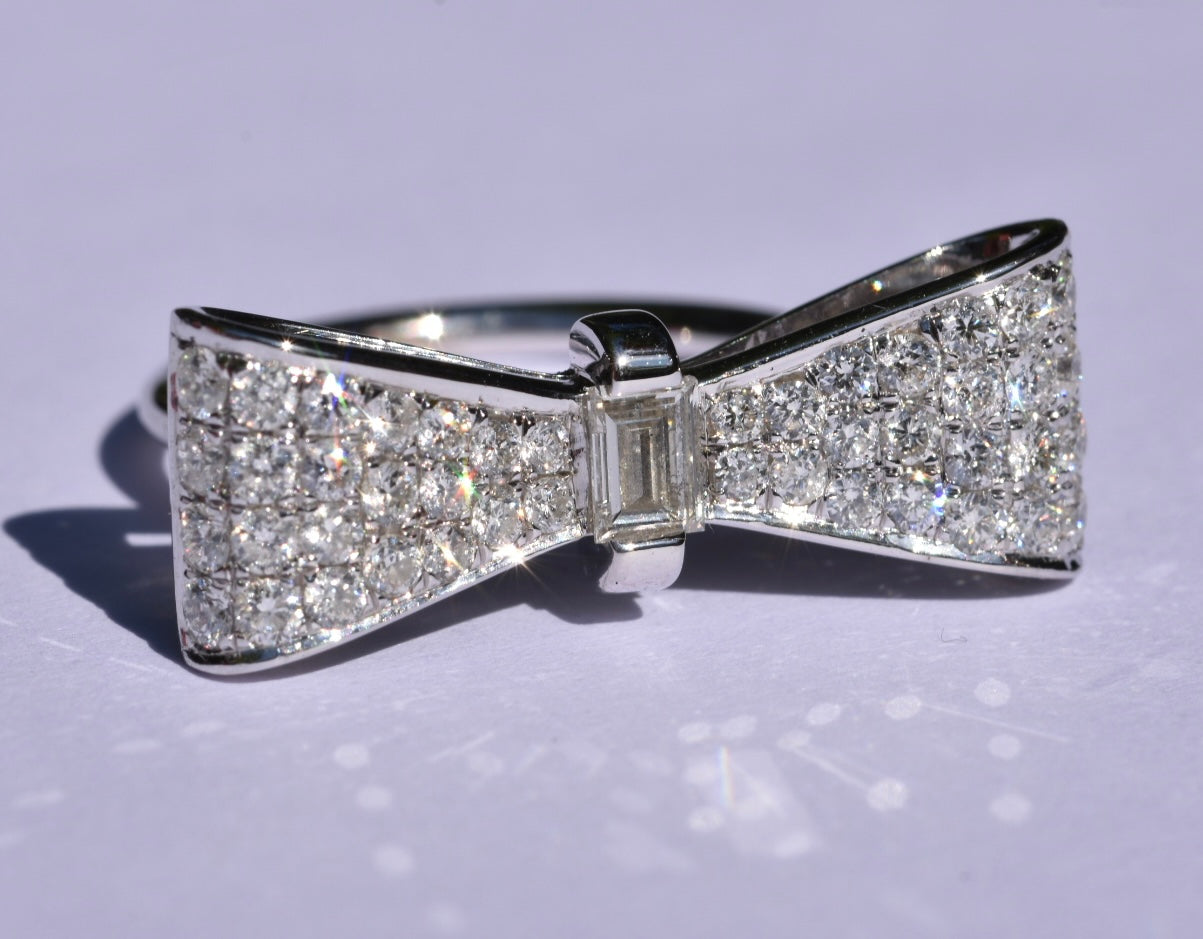 Anita Ko Diamond Bow Ring 18k