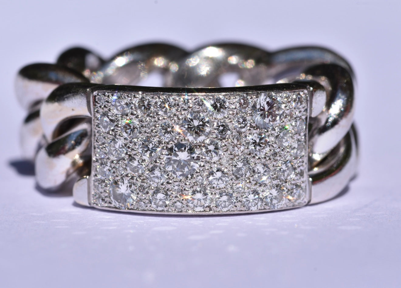 Dior Diamond Ring 18k