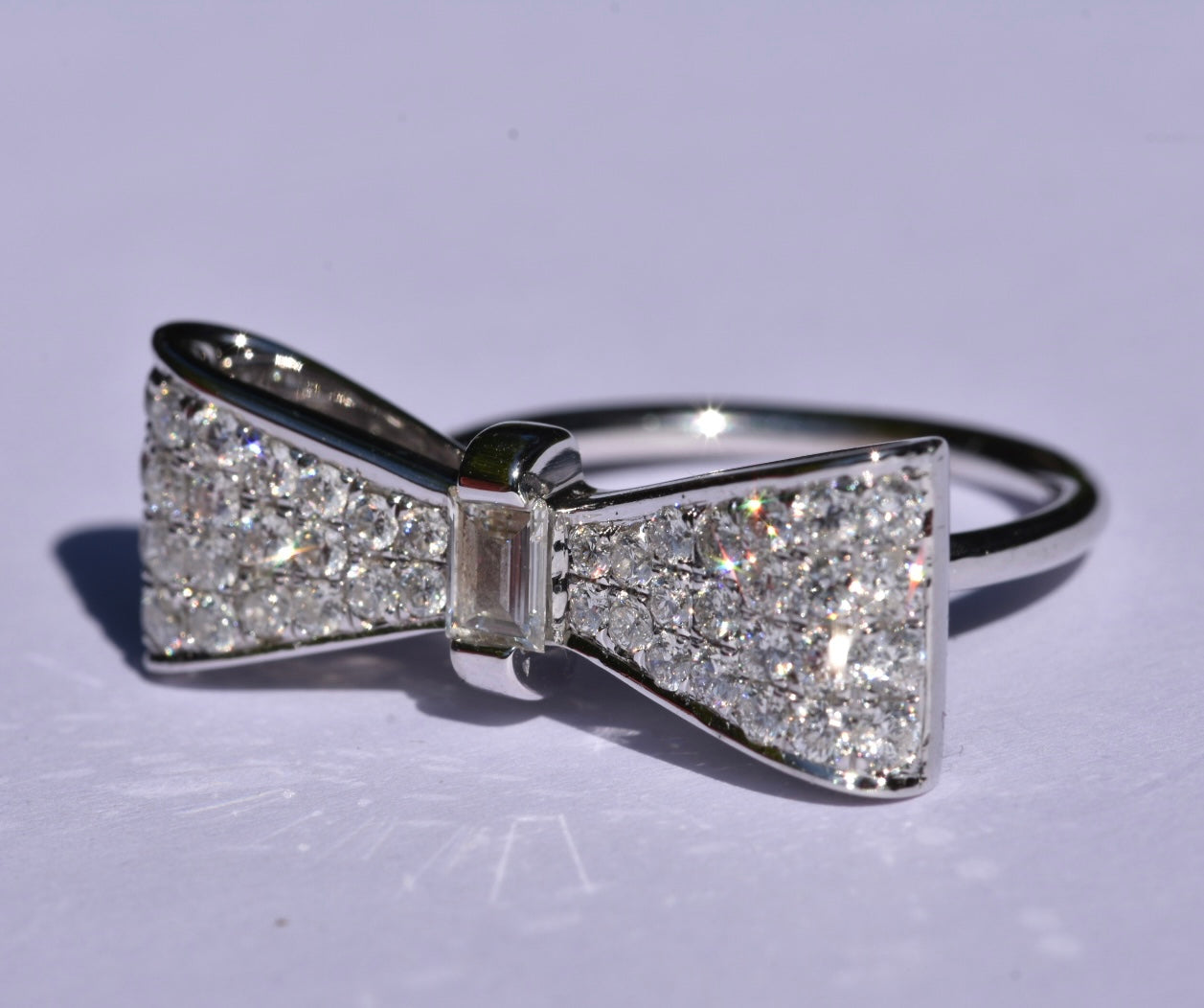 Anita Ko Diamond Bow Ring 18k