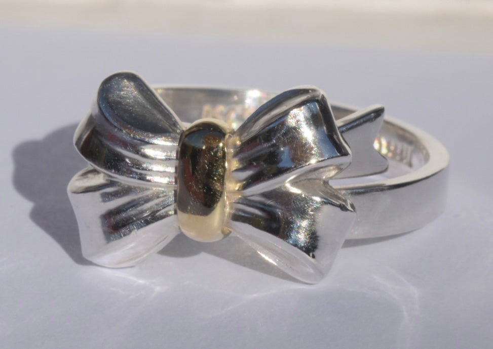 Tiffany & Co Bow Ring 925, 18k