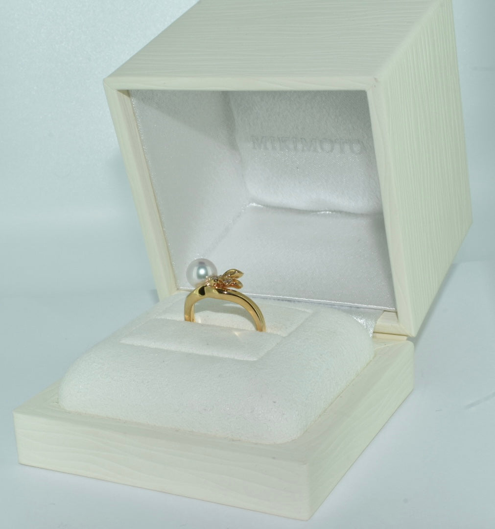 Mikimoto Dandelion Pearl & Diamond Ring 18k