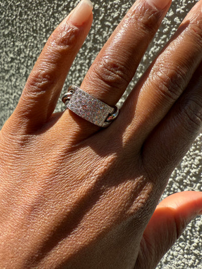 Dior Diamond Ring 18k