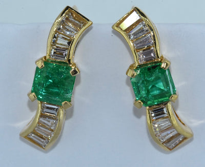 Emerald & Diamond Earrings 18k